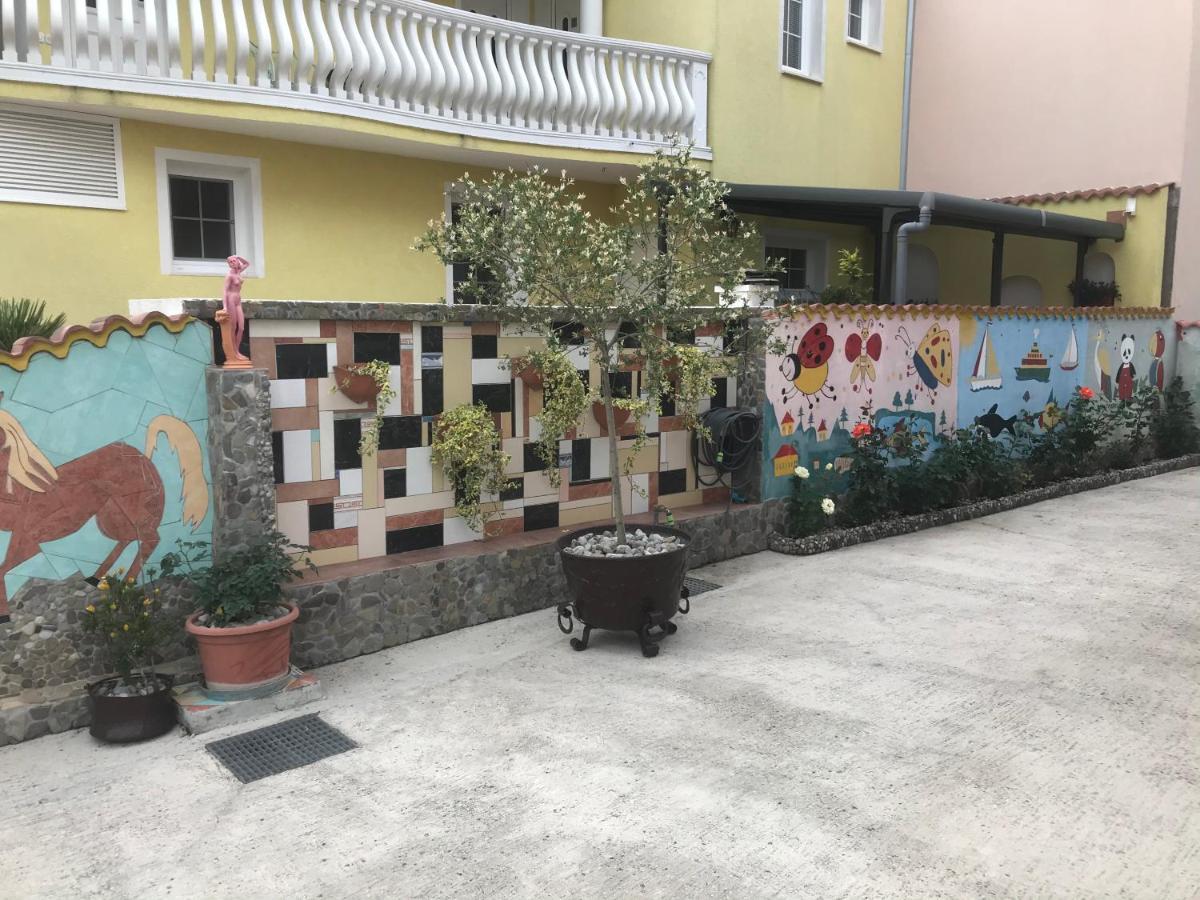 Lipovac Resort Ficus Bilice Bagian luar foto