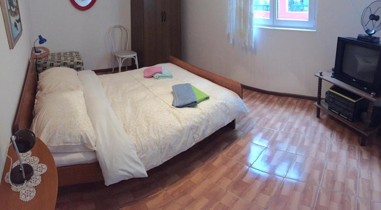 Lipovac Resort Ficus Bilice Bagian luar foto