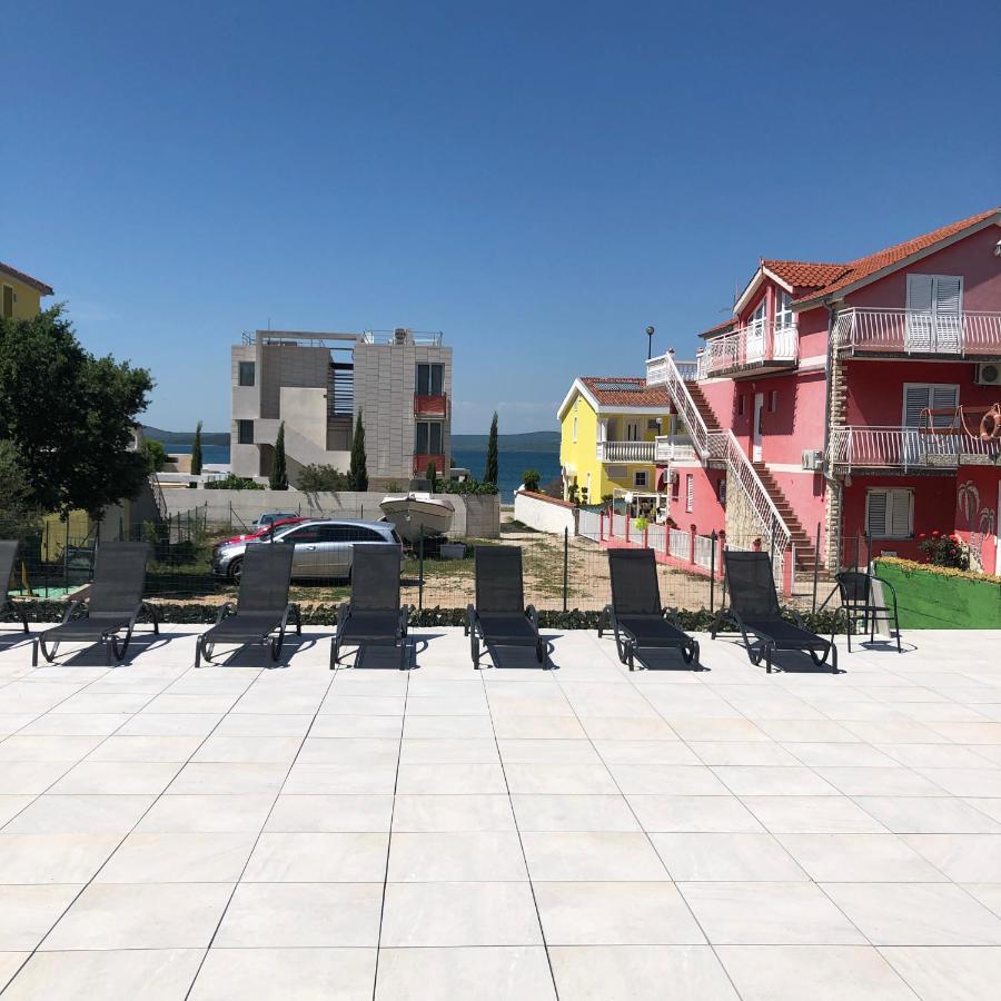 Lipovac Resort Ficus Bilice Bagian luar foto